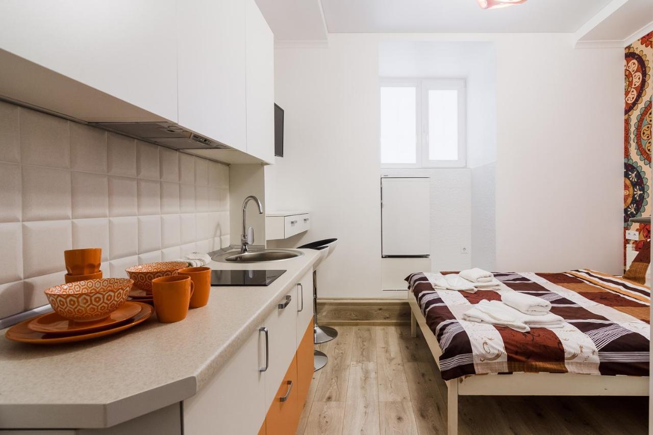 Art Apartments On Deribasovskaya Odessa Buitenkant foto